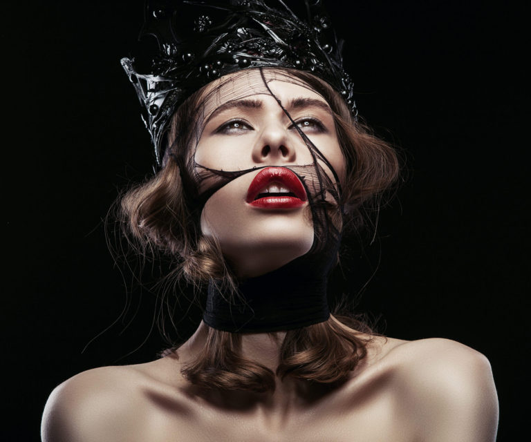 ‘Spider’ night club ads